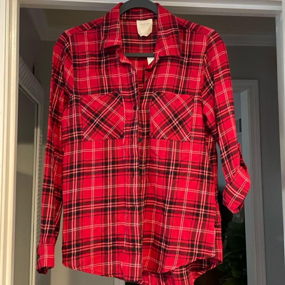 Harper Heritage • Medium • Red